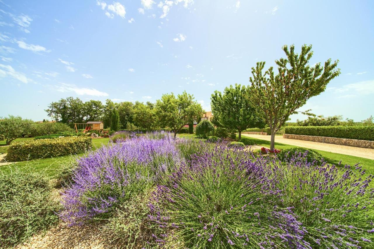 Villa Gardena Vrh  Zewnętrze zdjęcie