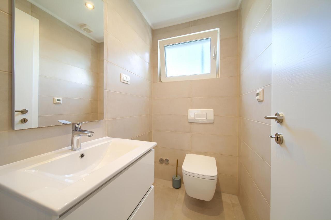 Villa Gardena Vrh  Zewnętrze zdjęcie